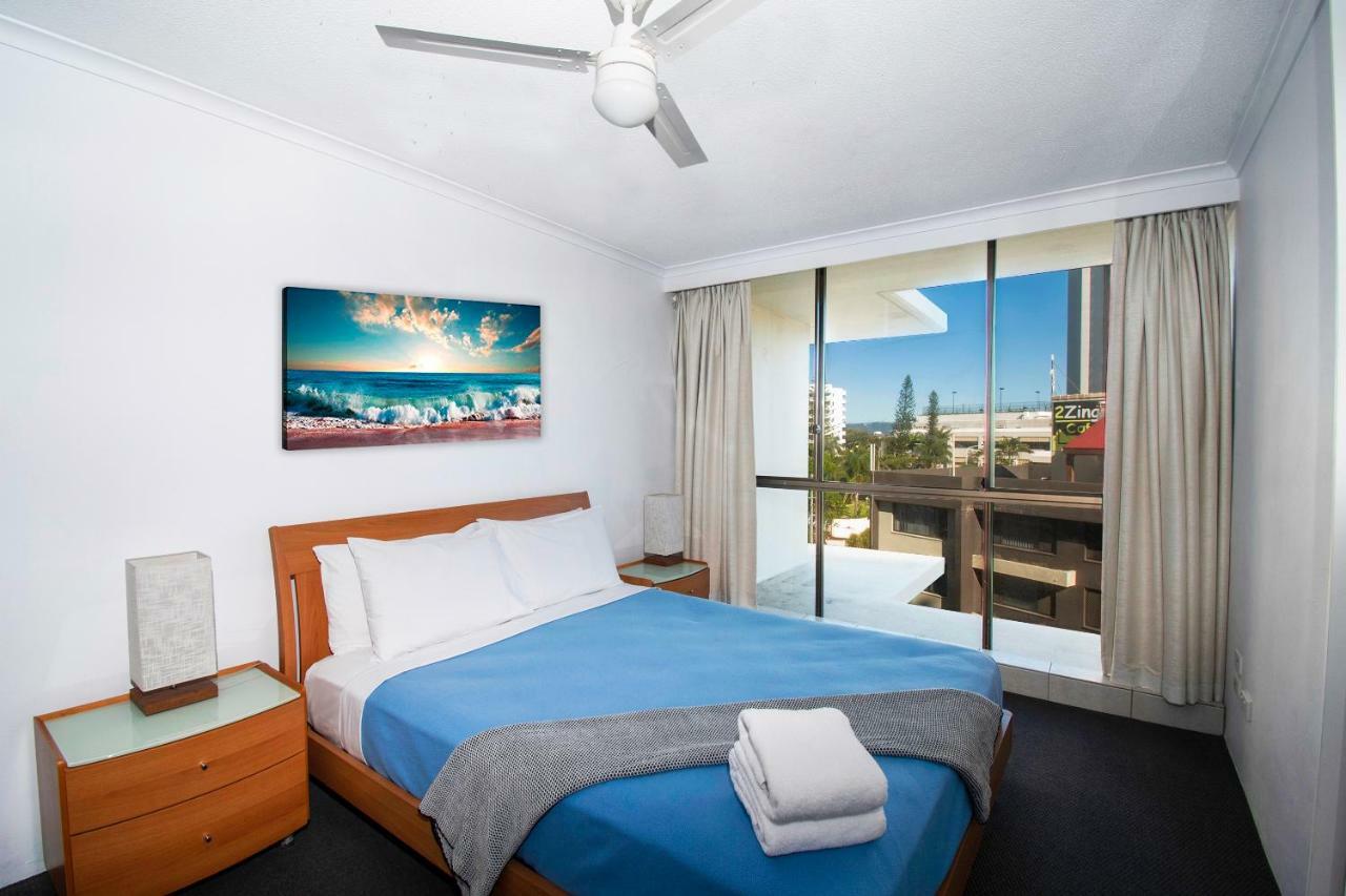 Seacrest Beachfront Apartments Surfers Paradise Gold Coast Extérieur photo