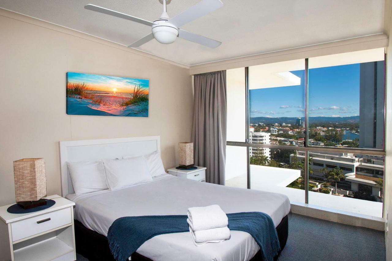 Seacrest Beachfront Apartments Surfers Paradise Gold Coast Extérieur photo